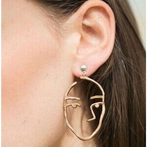 Zara Artist Inspired Face Shape Earrings Drop Minimalist Abstract Hammered Gold